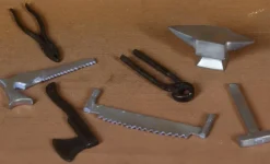 Attrezzi Vari In Ferro 6Cm Set 7 Pz